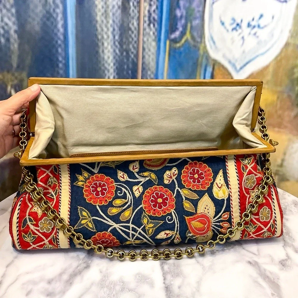Tory Burch Tapestry Embroidered Barrel Bag‎ Floral Carpet Navy Red Gold GUC